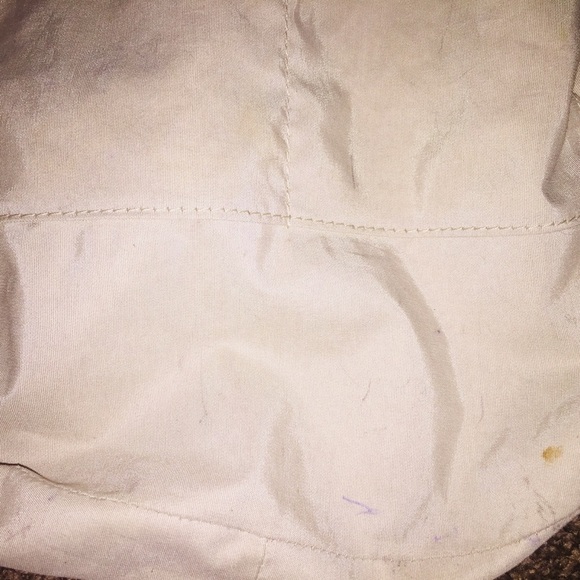 ROOTS Leather Olivia Hobo Shoulder Bag Taupe/Beige One Size - Picture 10 of 11